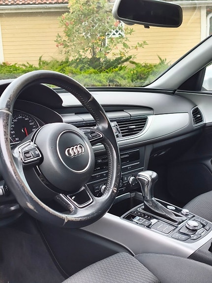 Audi A6 2 of 9
