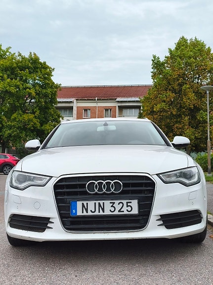 Audi A6 4 of 9