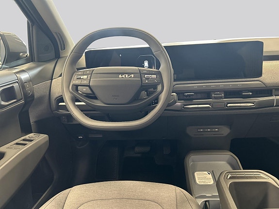 Kia EV3 7 of 15