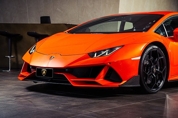 Lamborghini Huracan 6 of 24