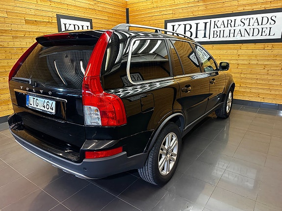 Volvo XC90 6 of 28