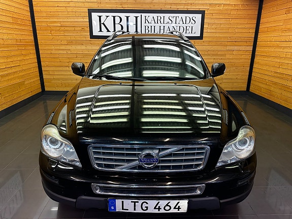 Volvo XC90 9 of 28