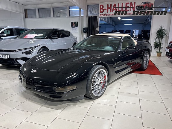 Chevrolet Corvette 7 of 15