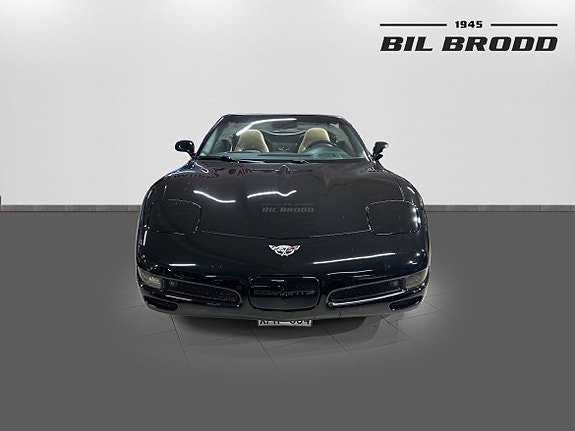 Chevrolet Corvette 2 of 15