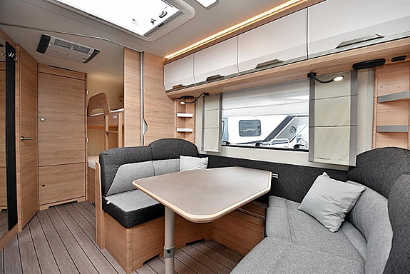 Knaus 580 QS Südwind, Barnkammare 10 of 26