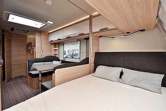 Knaus 580 QS Südwind, Barnkammare 7 of 26