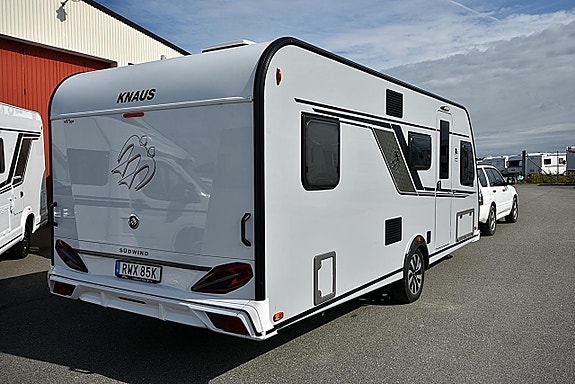 Knaus 580 QS Südwind, Barnkammare 23 of 26