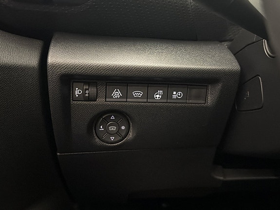 Citroen C4 24 of 30