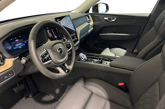 Volvo XC60 29 of 30