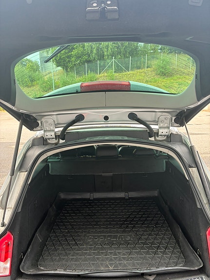 Opel Insignia Country Tourer 9 of 11
