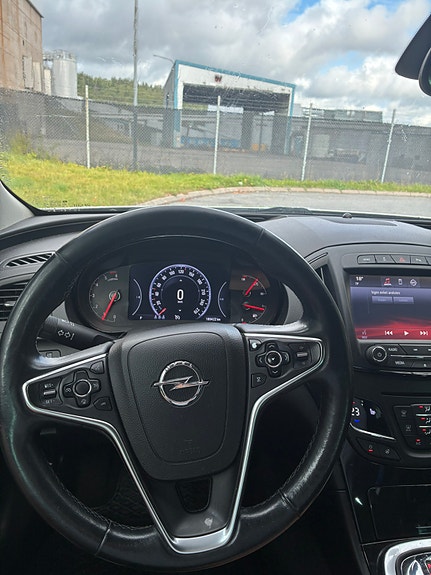 Opel Insignia Country Tourer 4 of 11