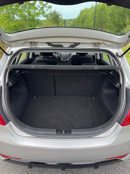Kia Ceed 5 of 11