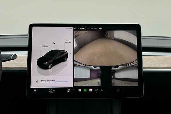Tesla Model Y 27 of 28