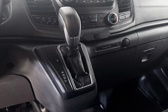 Ford Transit Custom 22 of 27