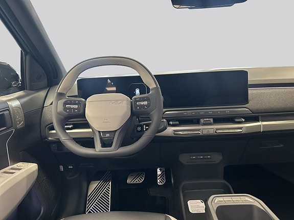 Kia EV3 7 of 19