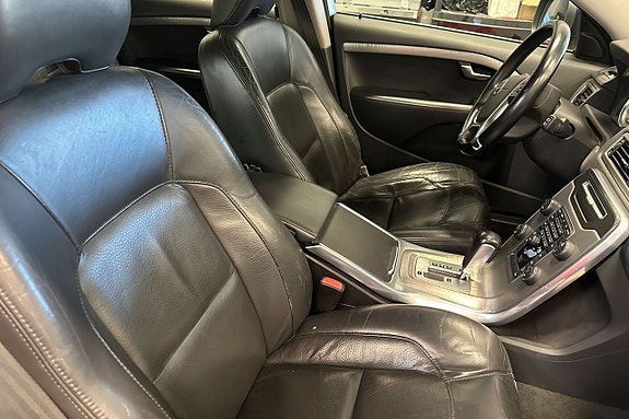 Volvo XC70 20 of 30