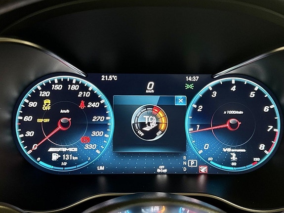 Mercedes-Benz C63 21 of 27