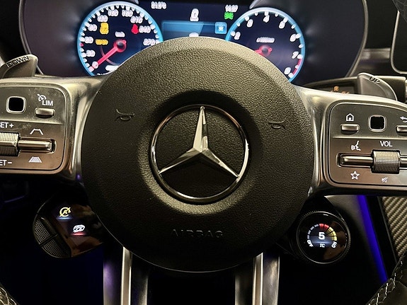 Mercedes-Benz C63 20 of 27