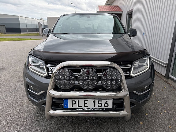 Volkswagen Amarok 8 of 13