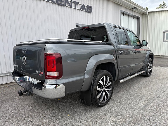 Volkswagen Amarok 6 of 13