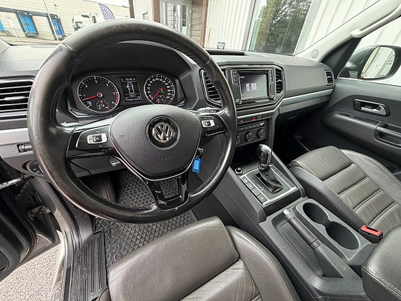 Volkswagen Amarok 11 of 13