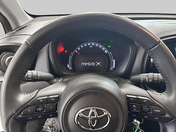 Toyota Aygo X 15 of 19