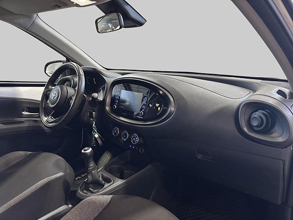 Toyota Aygo X 10 of 19