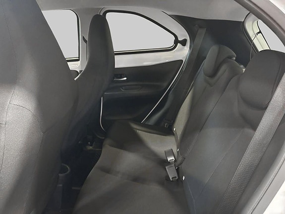 Toyota Aygo X 11 of 19