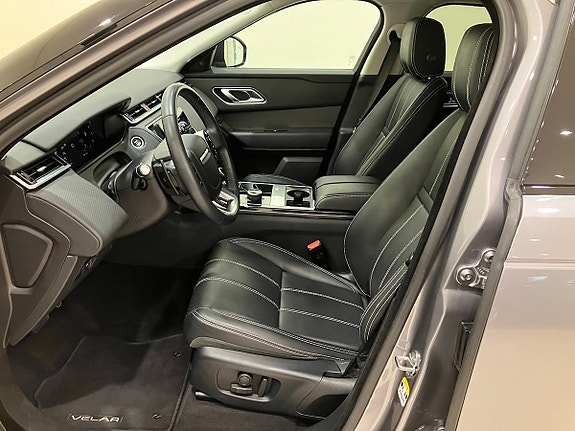 Land Rover Range Rover Velar 9 of 18