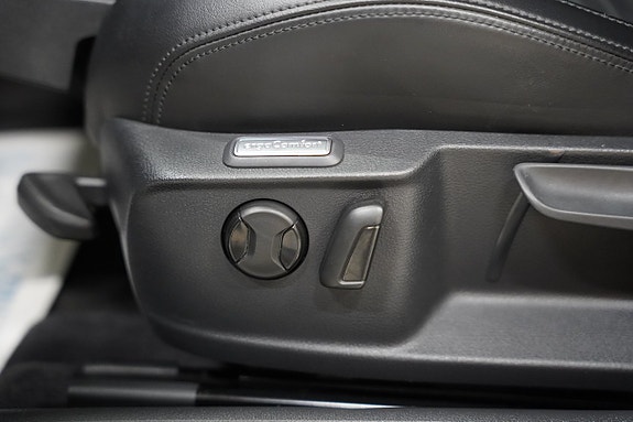 Volkswagen Passat Alltrack 7 of 22