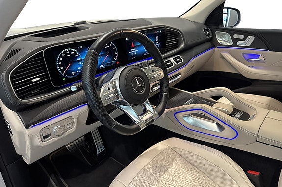 Mercedes-Benz GLS63 6 of 21