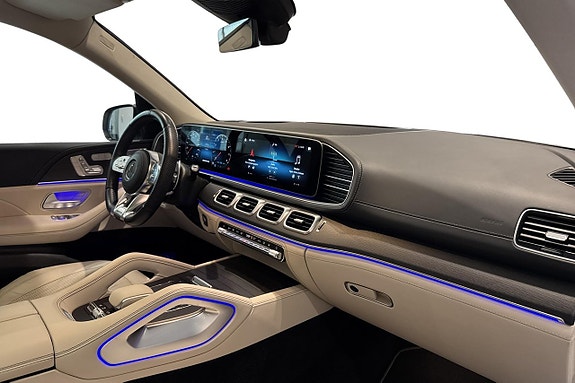 Mercedes-Benz GLS63 9 of 21