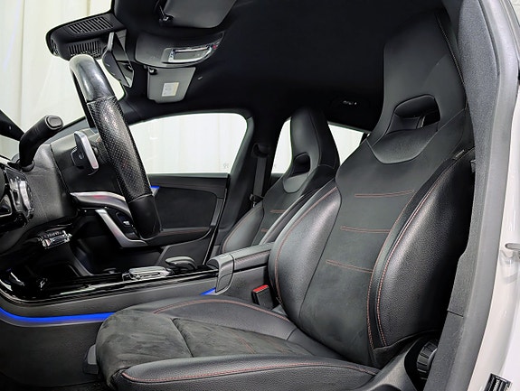 Mercedes-Benz CLA220 d 10 of 16