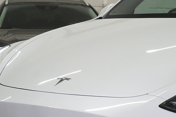 Tesla Model Y 30 of 30
