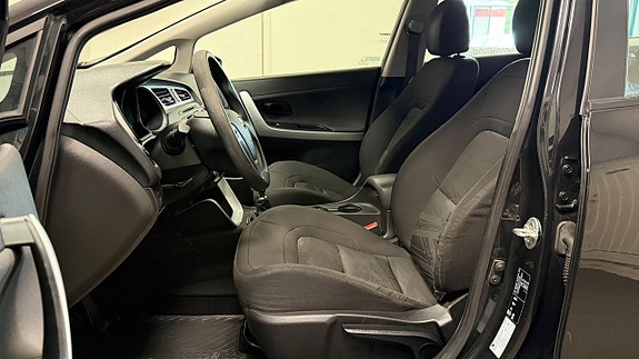 Kia Ceed 14 of 18
