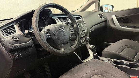 Kia Ceed 9 of 18