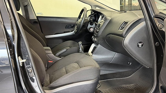 Kia Ceed 13 of 18