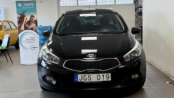 Kia Ceed 2 of 18