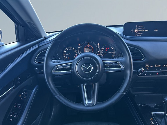 Mazda CX-30 9 of 24