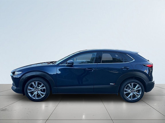 Mazda CX-30 4 of 24