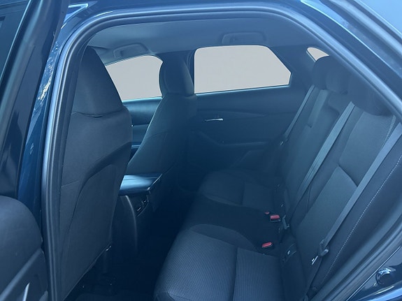 Mazda CX-30 13 of 24
