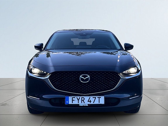 Mazda CX-30 2 of 24
