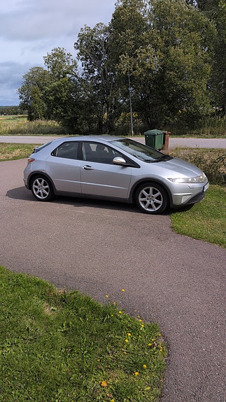 Honda Civic 3 of 4