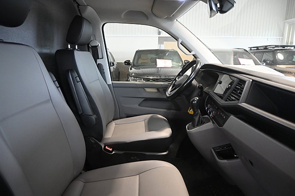 Volkswagen Transporter 8 of 29