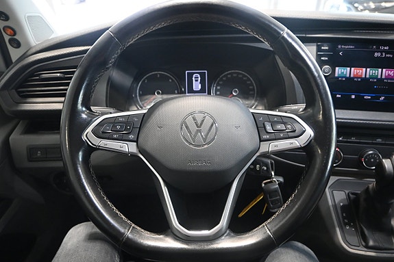 Volkswagen Transporter 17 of 29