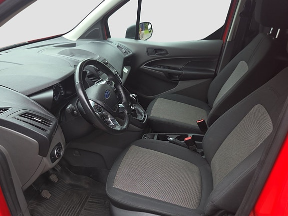 Ford Transit Connect 10 of 13