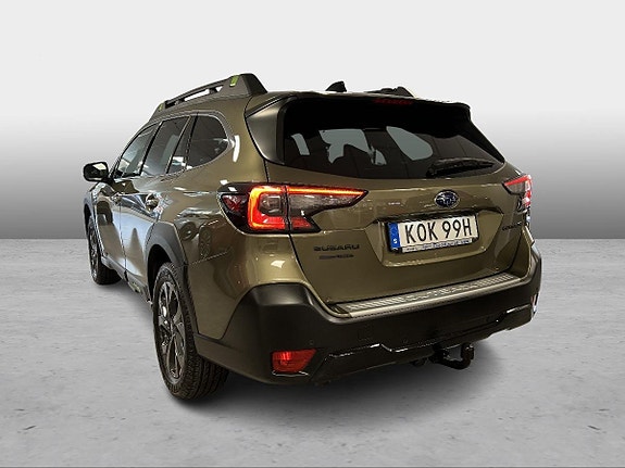 Subaru Outback 3 of 17