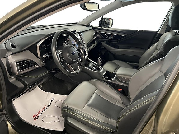 Subaru Outback 7 of 17