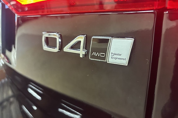 Volvo V60 Cross Country 6 of 21