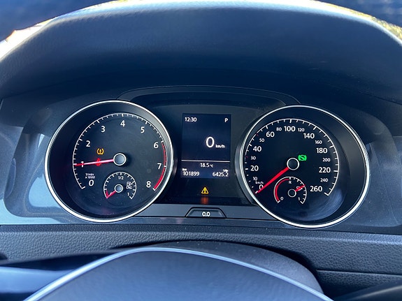 Volkswagen Golf I 18 of 18